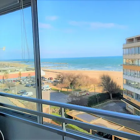 Apartment Valras-plage: Renove 1 Chambre, Clim, Wifi, Parking, A 50m De La - Fr-1-781-59