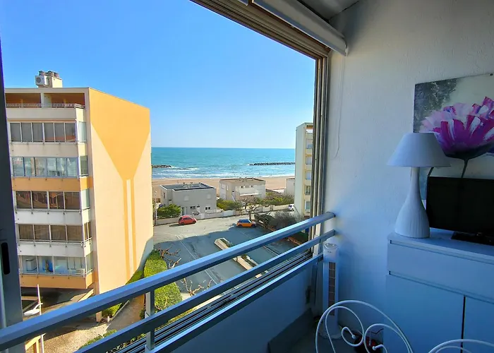 Valras-plage: Renove 1 Chambre, Clim, Wifi, Parking, A 50m De La - Fr-1-781-59 Appartement *